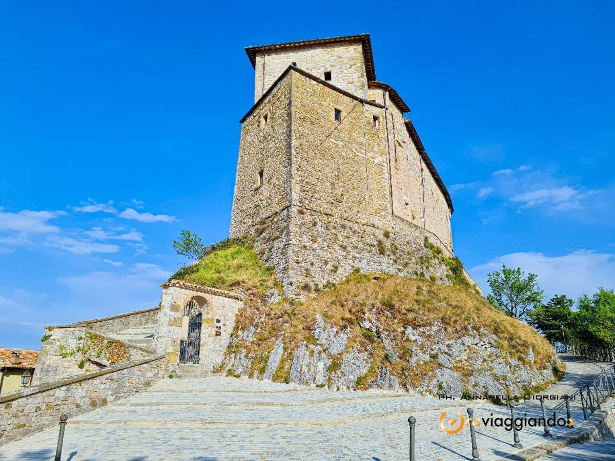 Locanda Del Castello Frontone 외부 사진