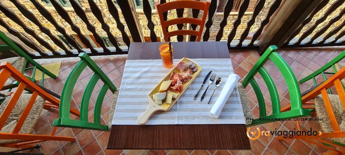 Locanda Del Castello Frontone 외부 사진